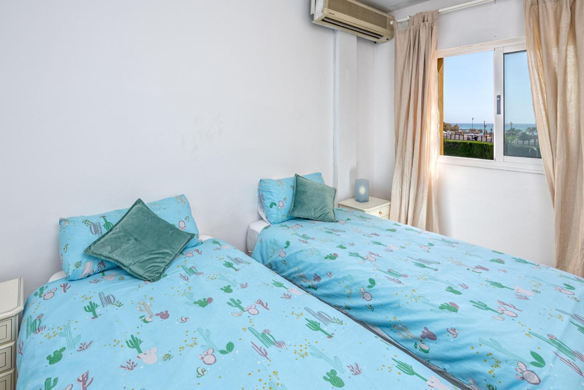 Castillo Sohail Townhouse Near The Beach By Costarentals - Ref 101 Фуэнхирола Экстерьер фото